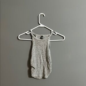 Windsor Gray Sleeveless Tank Top with Scoop Neckline